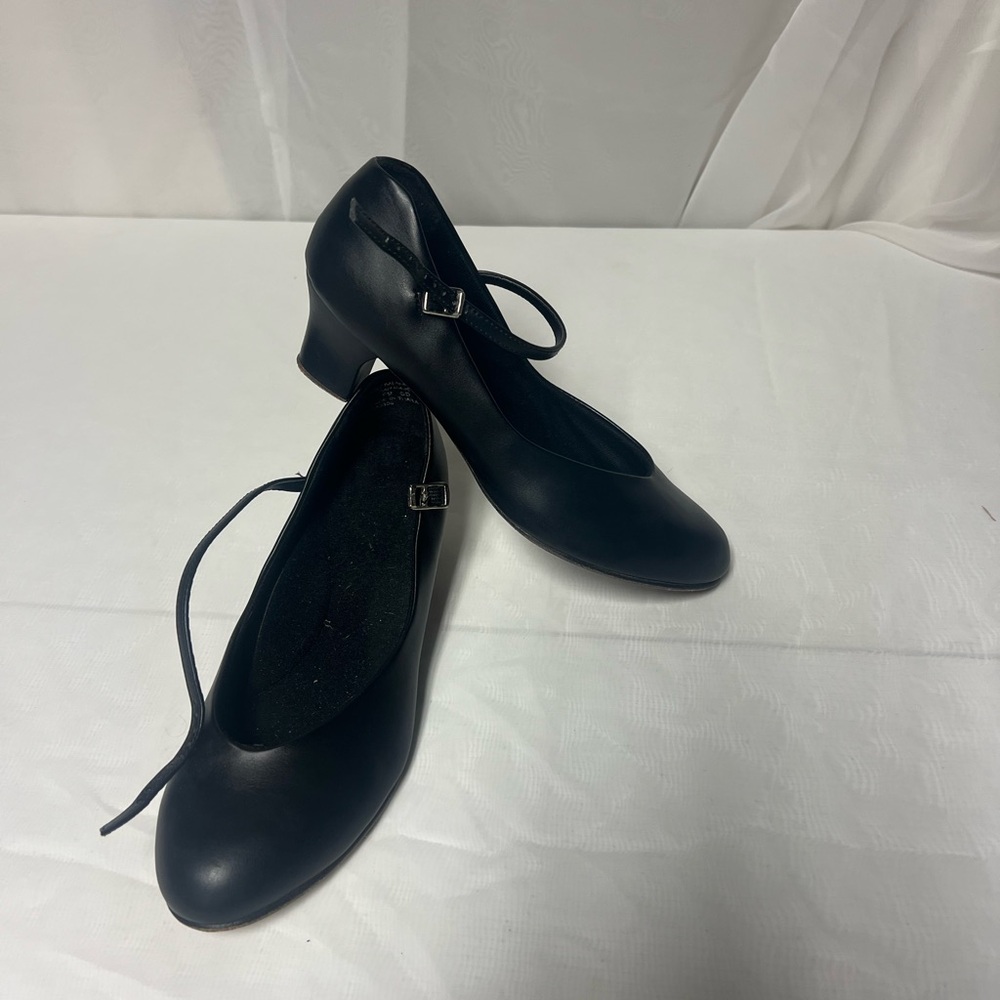 Woman’s Character Dance Shoes Size 9.5 Black Mary Jane